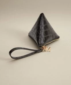 Mango Triangle Coconut Purse Black -Mango Jewellery Wallets Belts For Women Sales unnamed file 1038