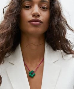 Mango Crystal Pendant Necklace Green