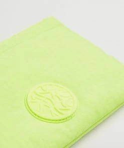 Mango Zipped Toiletry Bag With Logo Lime -Mango Jewellery Wallets Belts For Women Sales unnamed file 1214