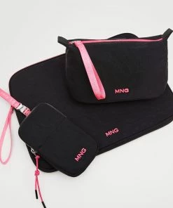 Mango Mobile Case With String Black -Mango Jewellery Wallets Belts For Women Sales unnamed file 1302