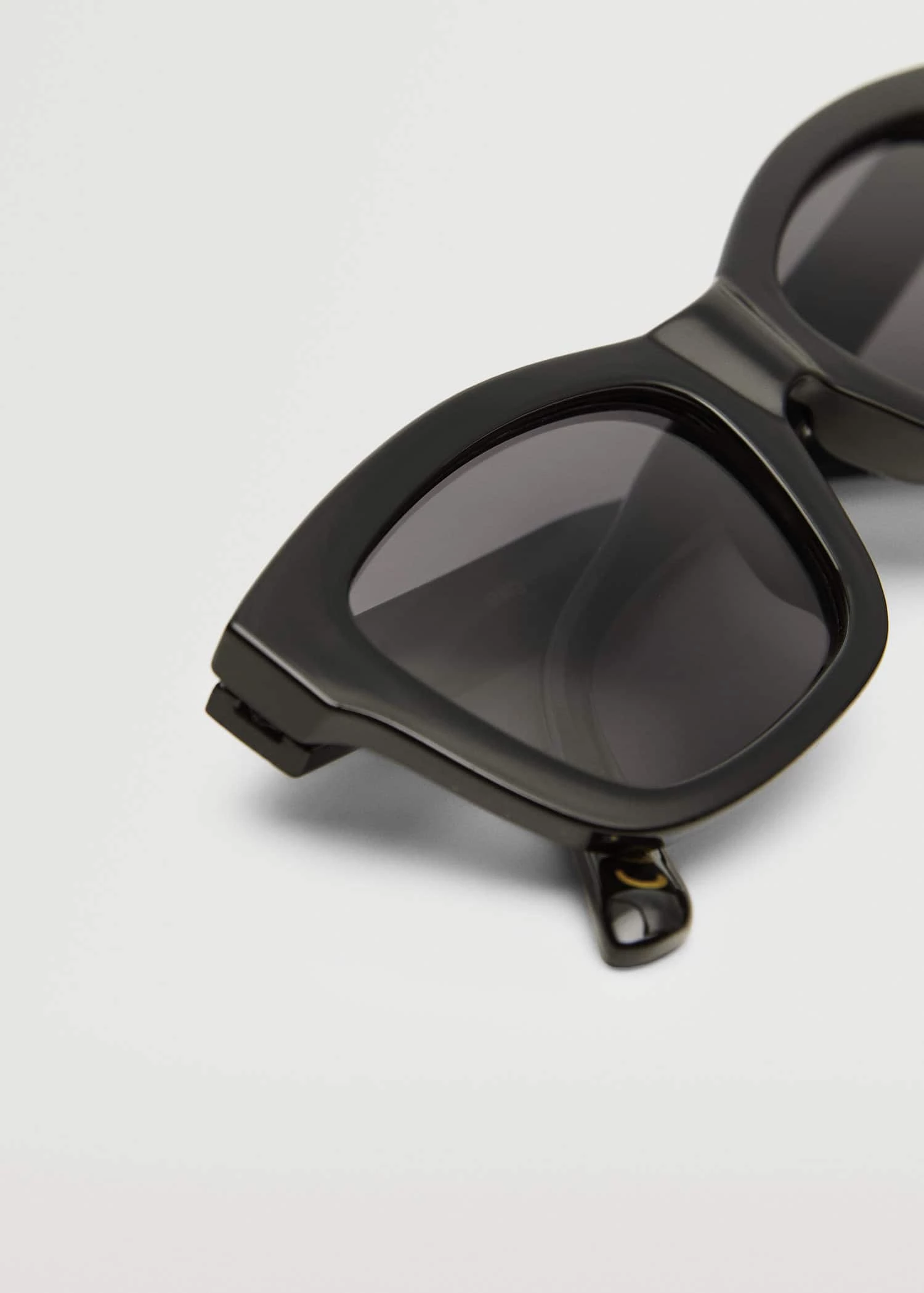 Mango Acetate Frame Sunglasses Black 5 Mango Acetate Frame Sunglasses Black - Image 5