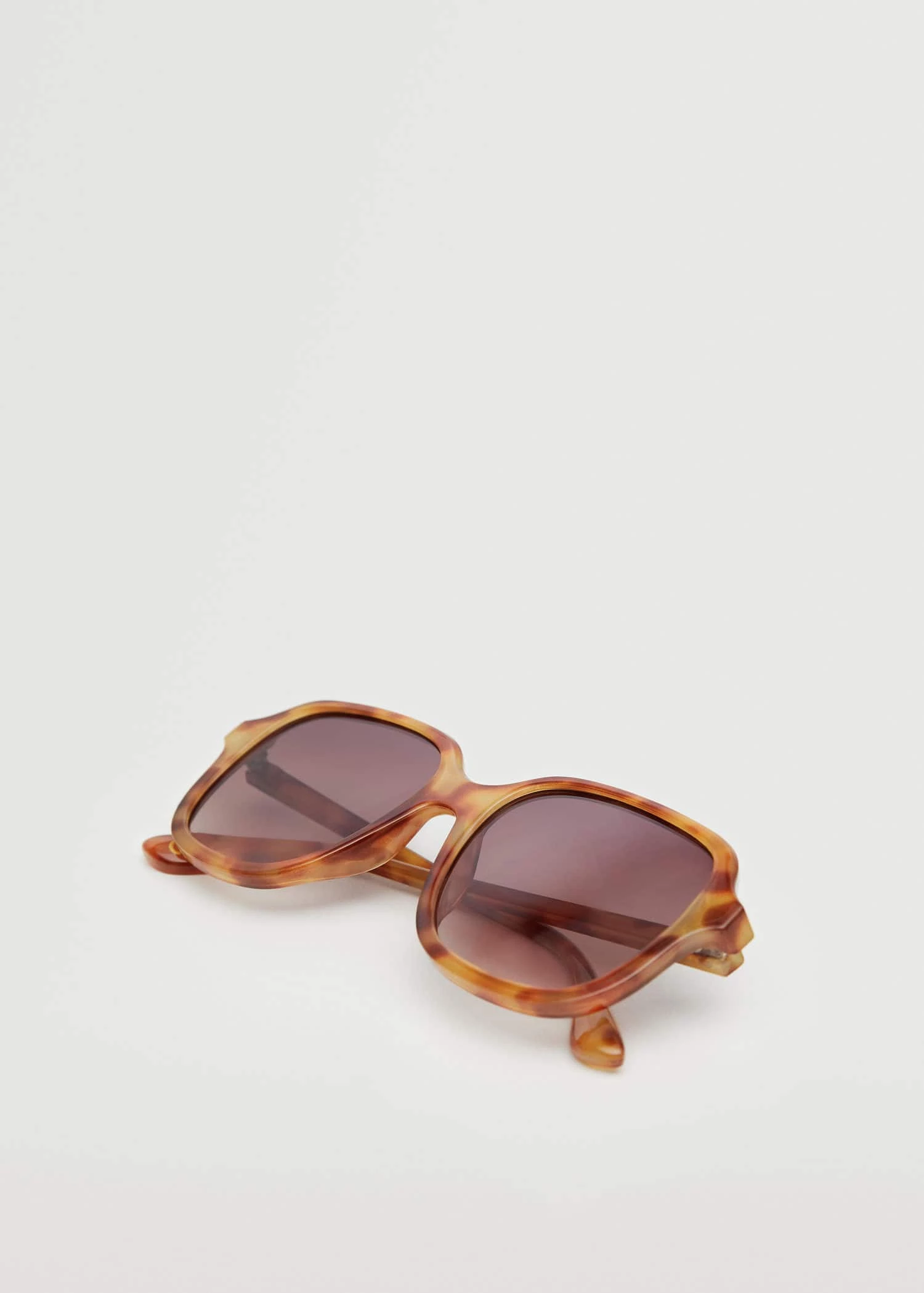 Mango Acetate Frame Sunglasses Black 4 Mango Acetate Frame Sunglasses Black - Image 4