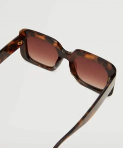 Mango Acetate Frame Sunglasses Black -Mango Jewellery Wallets Belts For Women Sales unnamed file 1963