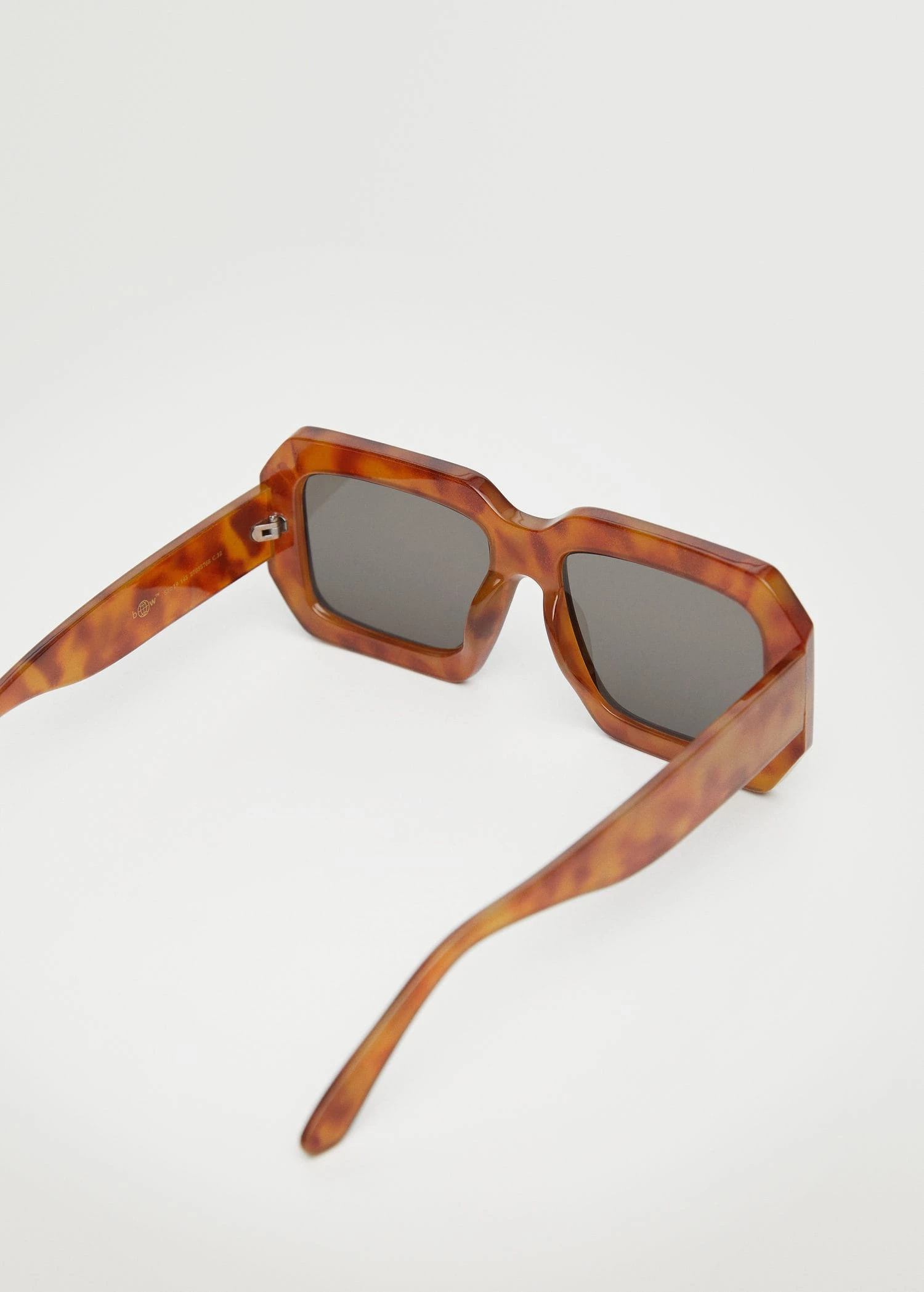 Mango Tortoiseshell Retro Sunglasses Chocolate 3 Mango Tortoiseshell Retro Sunglasses Chocolate - Image 3