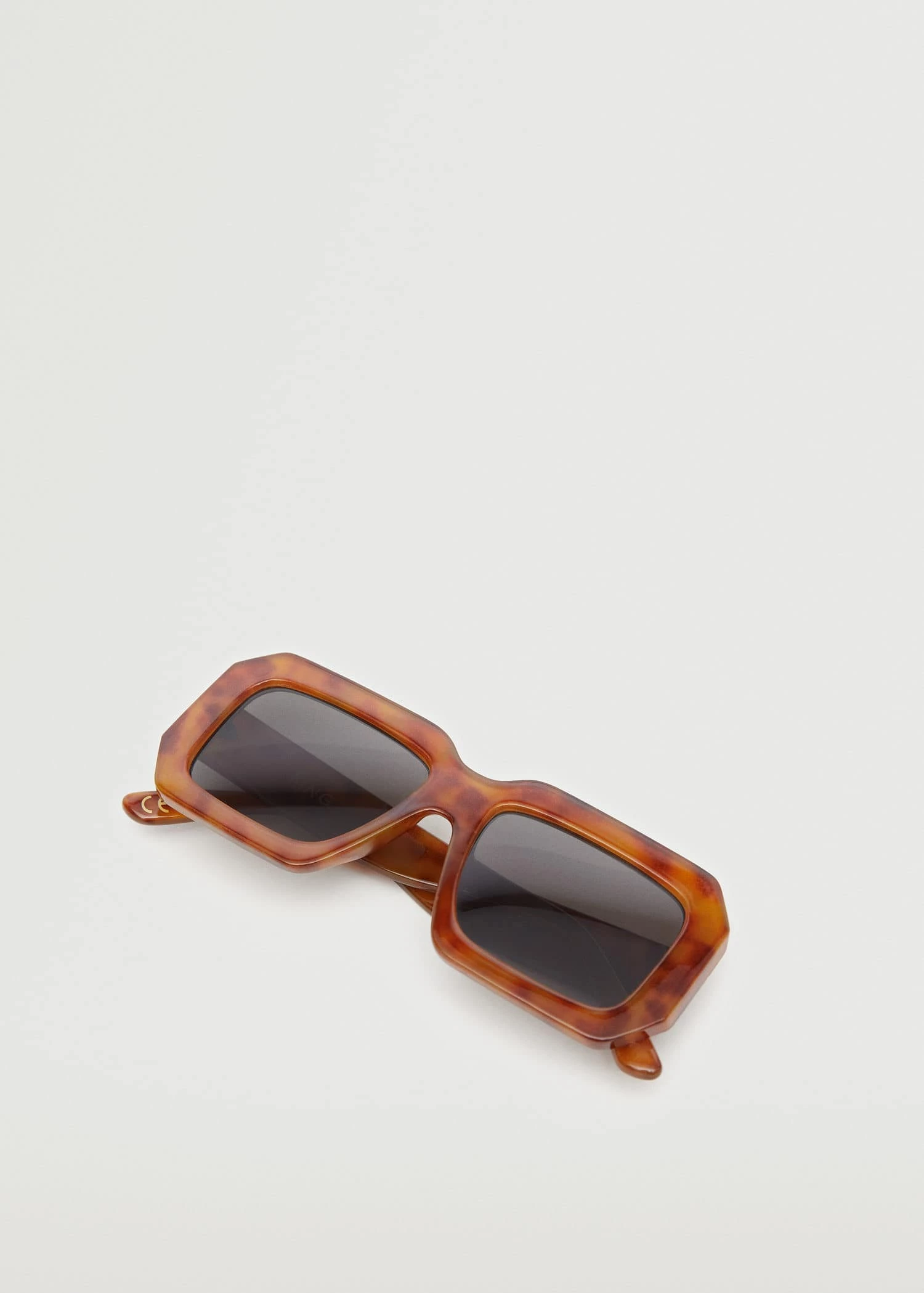 Mango Tortoiseshell Retro Sunglasses Chocolate 5 Mango Tortoiseshell Retro Sunglasses Chocolate - Image 5