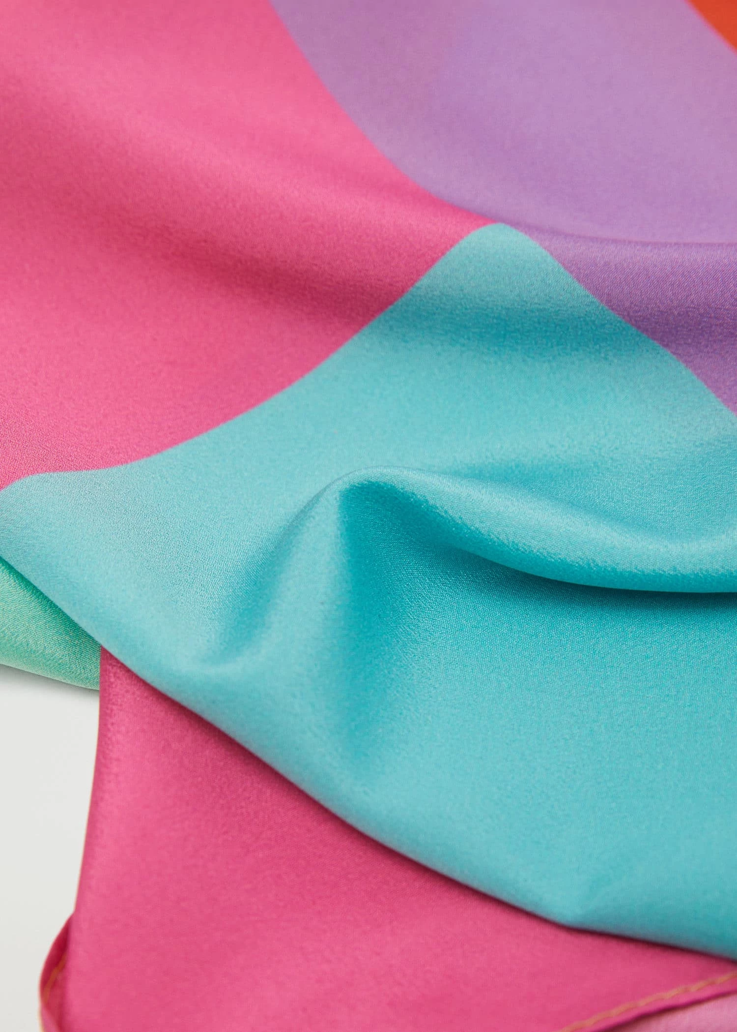 Mango Geometric Printed Foulard Pink 1 Mango Geometric Printed Foulard Pink