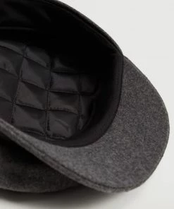 Mango Visor Beret Black -Mango Jewellery Wallets Belts For Women Sales unnamed file 2500