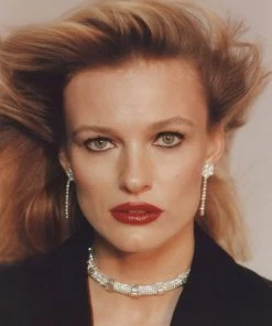 Mango Crystal Pendant Earrings Silver