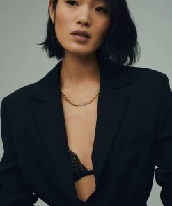 Mango Pendant Chain Necklace Gold