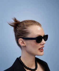 Mango Tassel Necklace Black