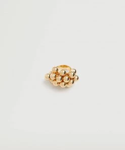Mango Embossed Big Ring Gold